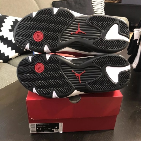 Air Jordan 14 Retro Gym Red 'Toros - Picture 7 of 7